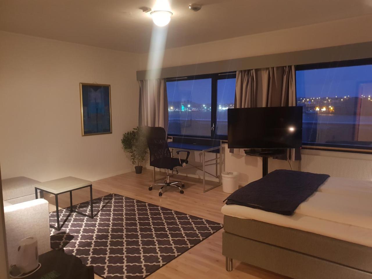 Vardo Hotel المظهر الخارجي الصورة